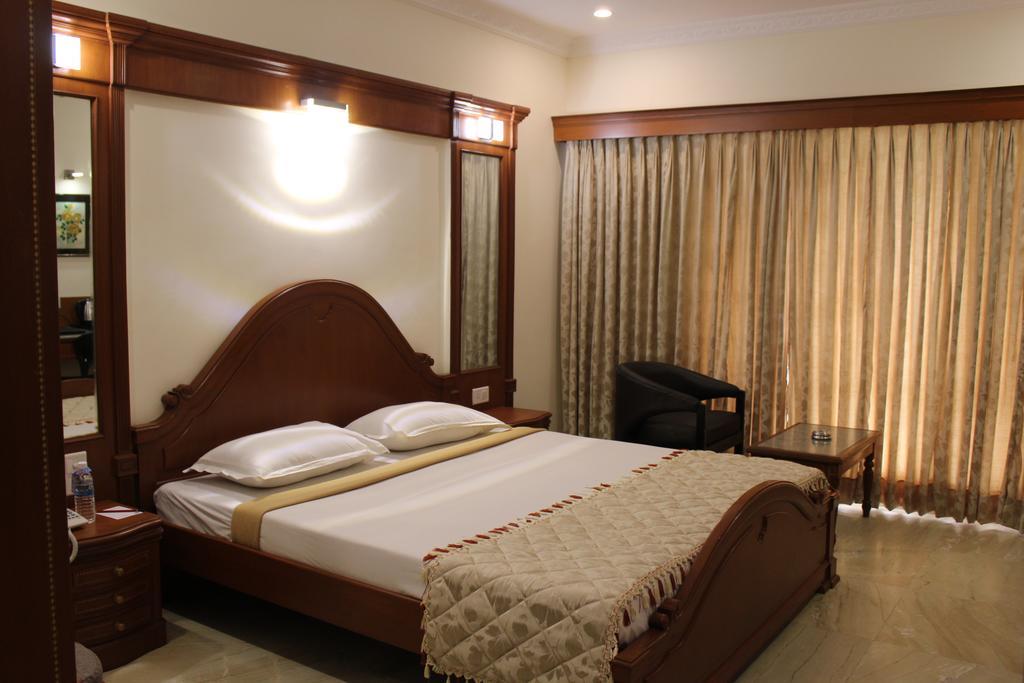 Paramount Inn Sriperumbudur ภายนอก รูปภาพ