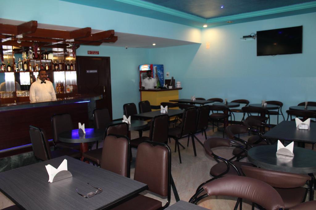 Paramount Inn Sriperumbudur ภายนอก รูปภาพ