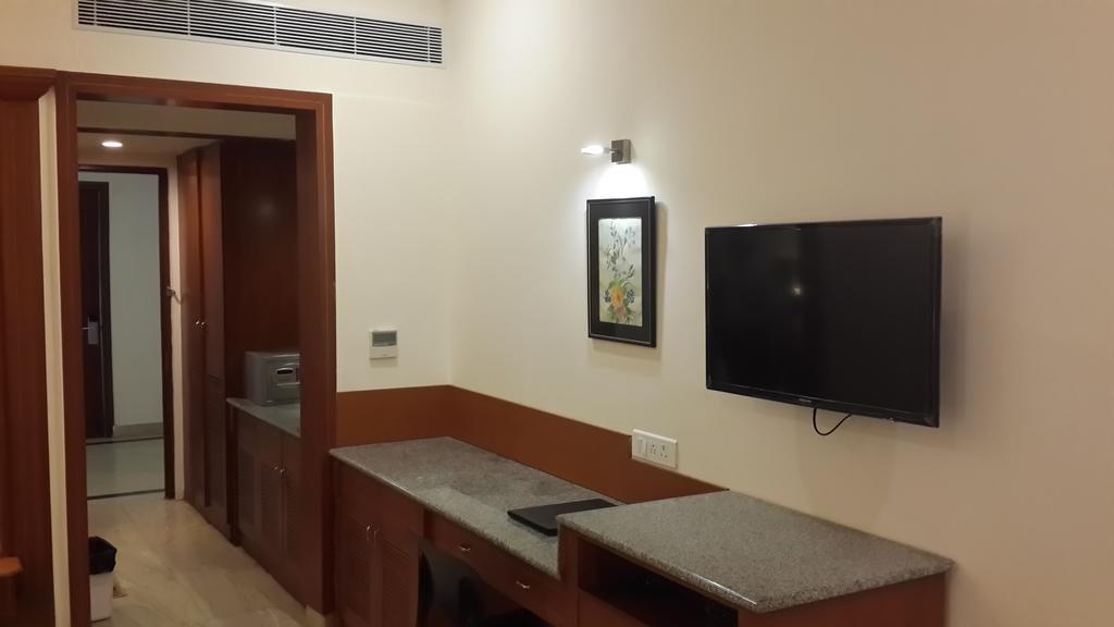 Paramount Inn Sriperumbudur ภายนอก รูปภาพ